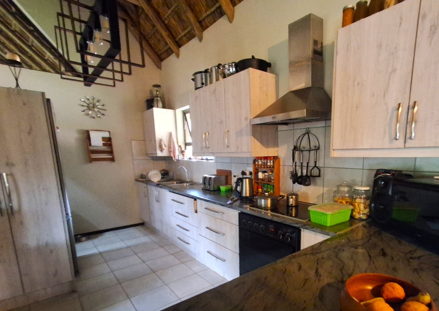 9 Bedroom Property for Sale in Kshane North West